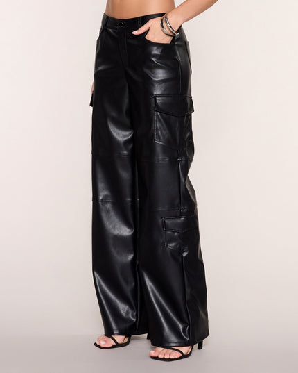 Windsor Utility Mode Women's Faux Leather Low-Rise Cargo Pants