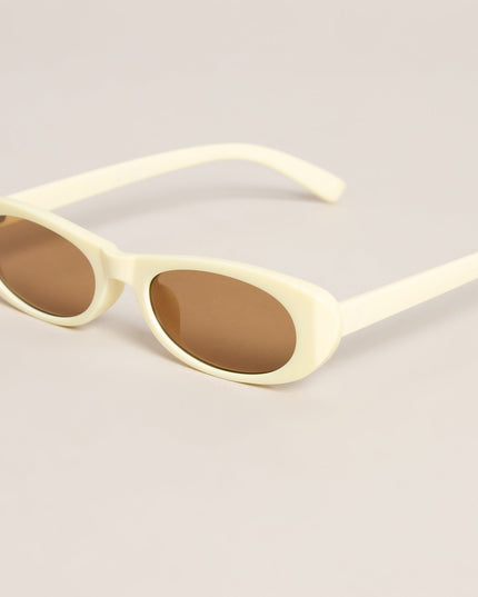 Windsor Sleek Retro Vibe Women's Oval Sunglasses